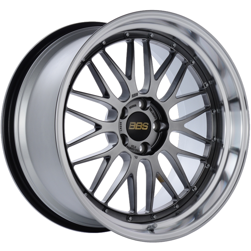 BBS LM 20x10.5 5x114.3 ET20 CB66 Diamond Black Center Diamond Cut Lip Wheel - LM239DBPK by BBS