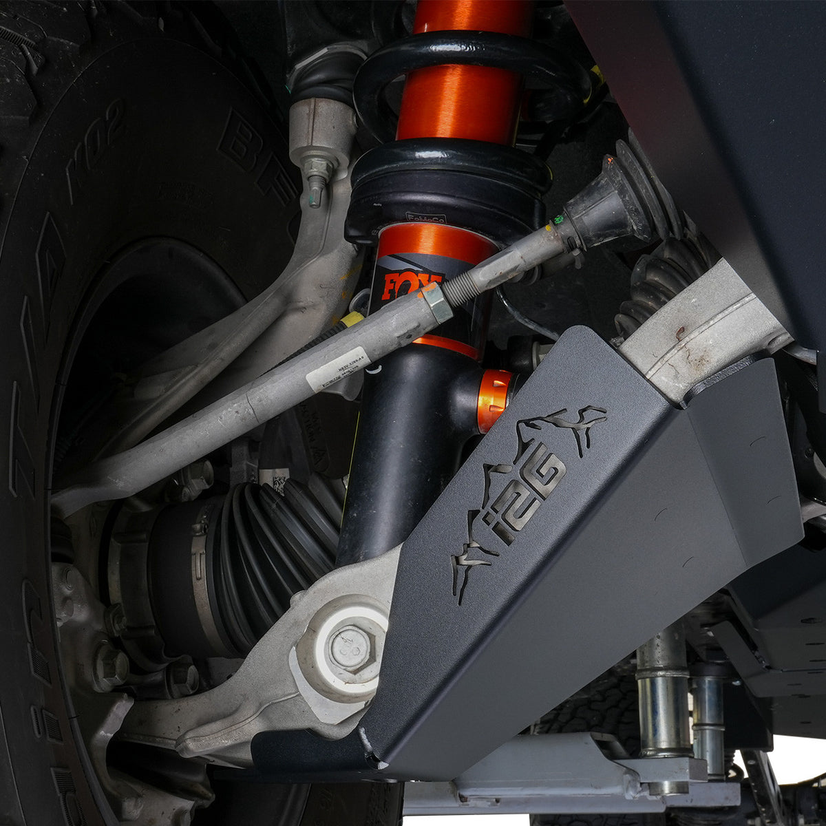 IAG Rock Armor Front Lower Control Arm Skid Plate for 2022+ Bronco Raptor - IAG-BDY-F2313