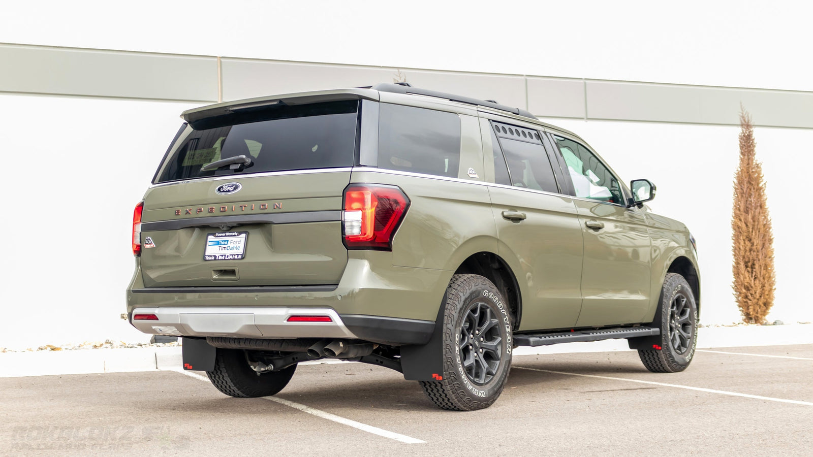 RokBlokz - Ford Expedition Mud Flaps 2018-2024 for 2018-2024 Ford Expedition - front view