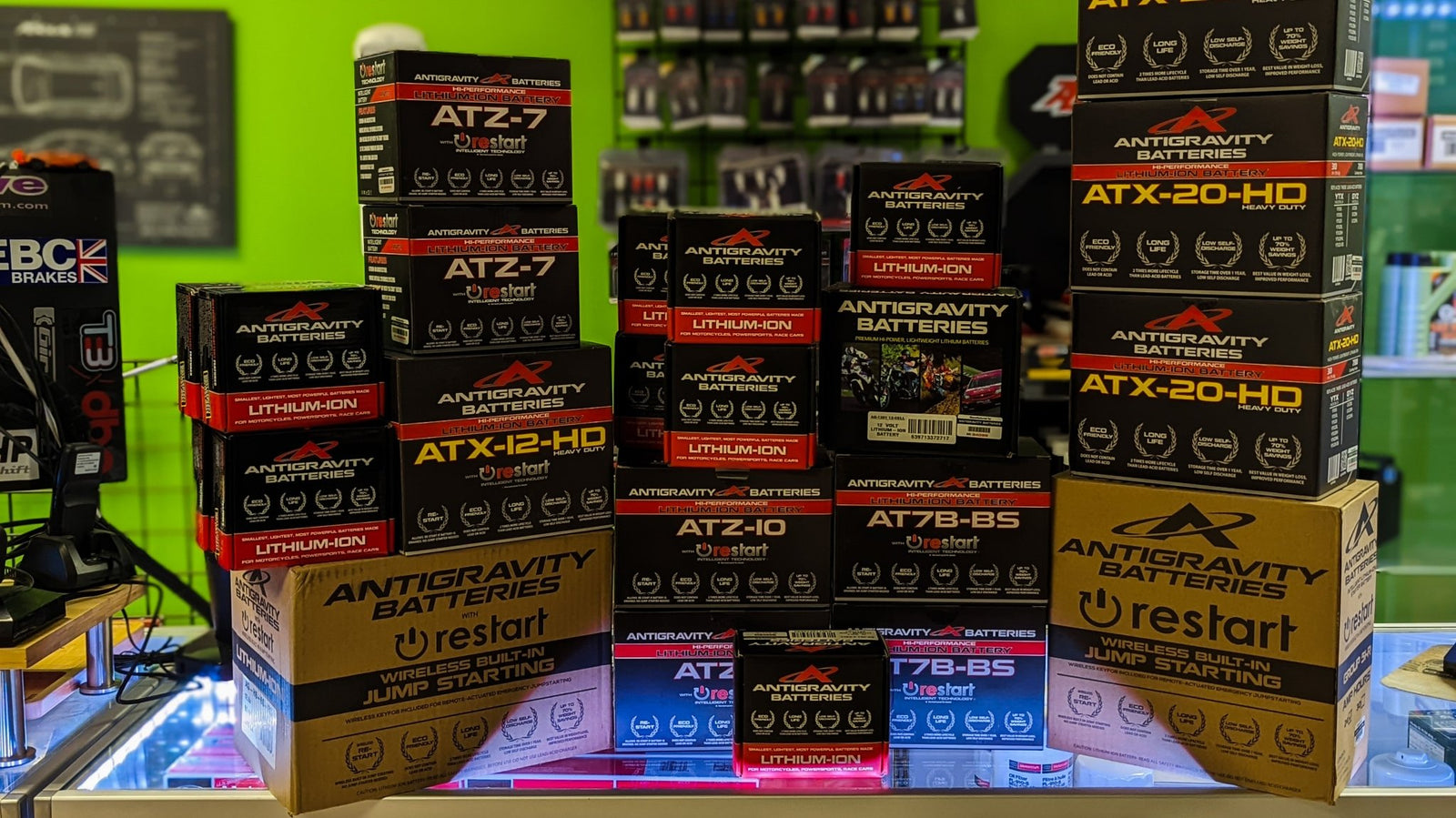 Power Up Your Ride: Exploring the Benefits of Antigravity Batteries for Car Enthusiasts - Raptor Racing