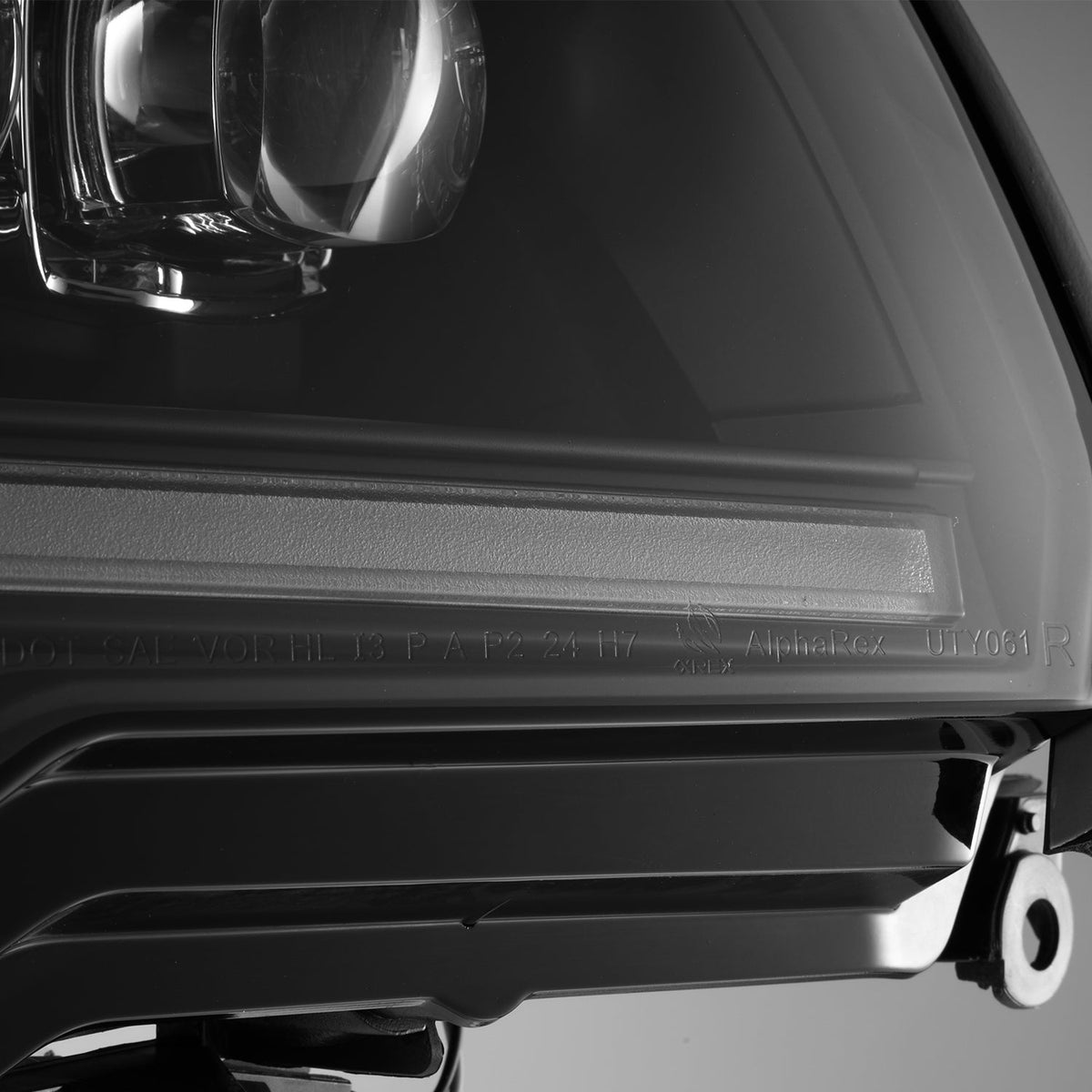 Alpharex 03-09 Toyota 4Runner NOVA-Series Projector Headlights - 880369 by AlphaRex - package contents