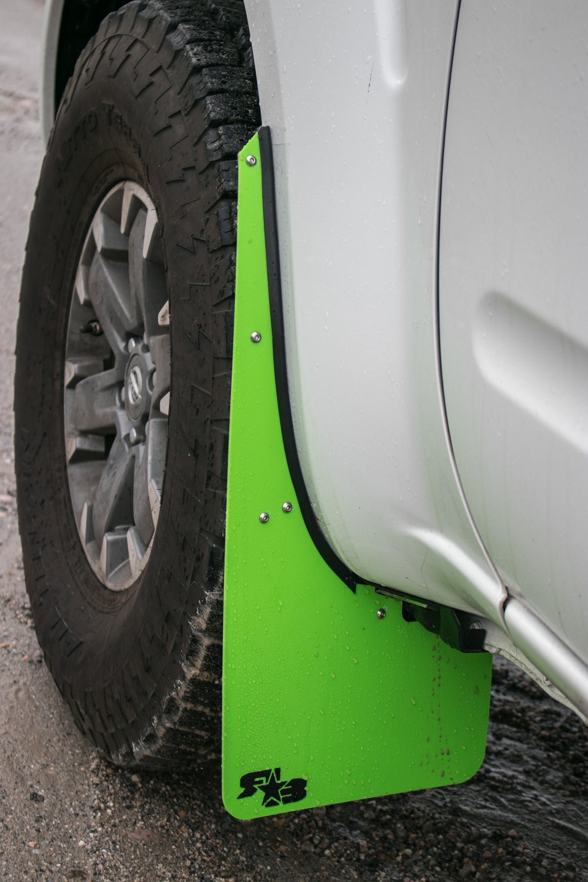 RokBlokz - Nissan Frontier &#39;05-&#39;21 Mud Flaps