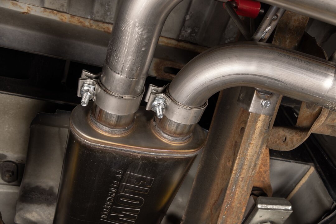Flowmaster Flow FX Cat-Back Exhaust System 718188