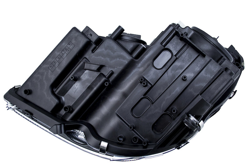 Hella 2006-2011 Mercedes-Benz CLS500 Halogen Headlight Assembly - 008821061