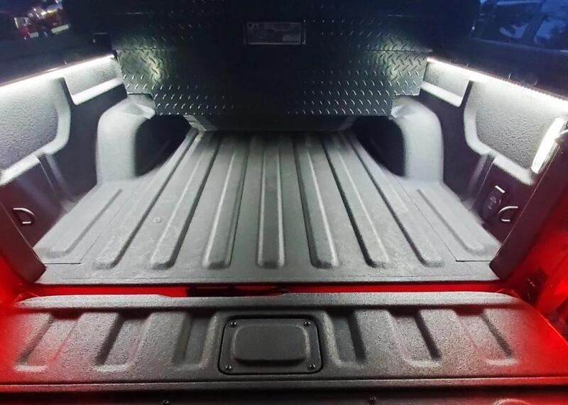 Oracle Truck Bed LED Cargo Light 60in Pair w/ Switch - White SEE WARRANTY - 3826-504