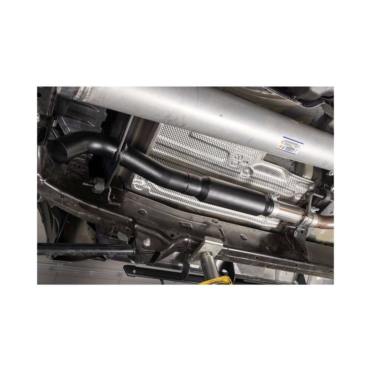 Flowmaster Outlaw Extreme Cat-Back Exhaust System 818177 - 4