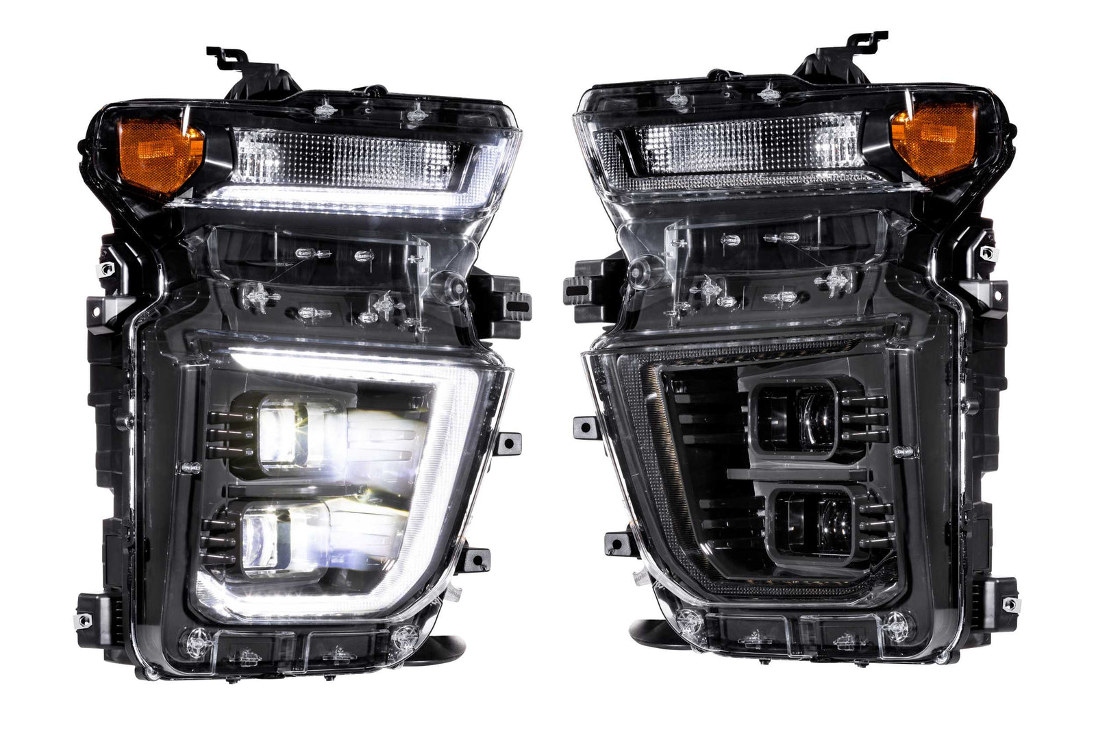 Morimoto - XB Hybrid Headlights: Chevrolet Silverado HD (20-24) (Pair) - LF546