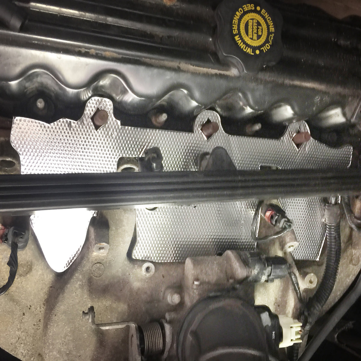 DEI Fuel Rail and Injecter Cover Jeep 1997 - 2004 4.0L Engine - 10378 for 1997-2004 Jeep Grand Cherokee - front view