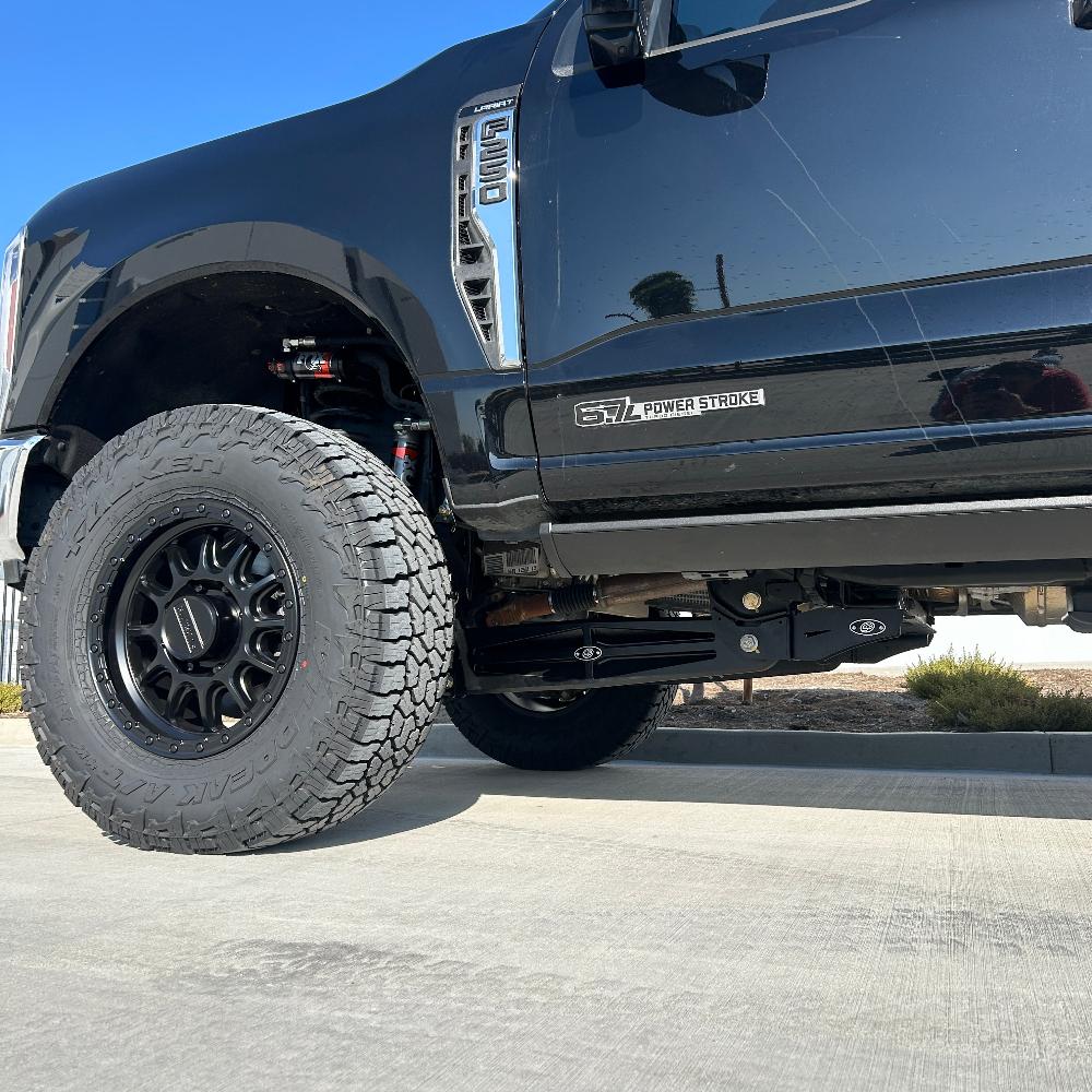 S&amp;B 2.5&quot; Fully Loaded Kit For 2023+ F250/F350 - 105305