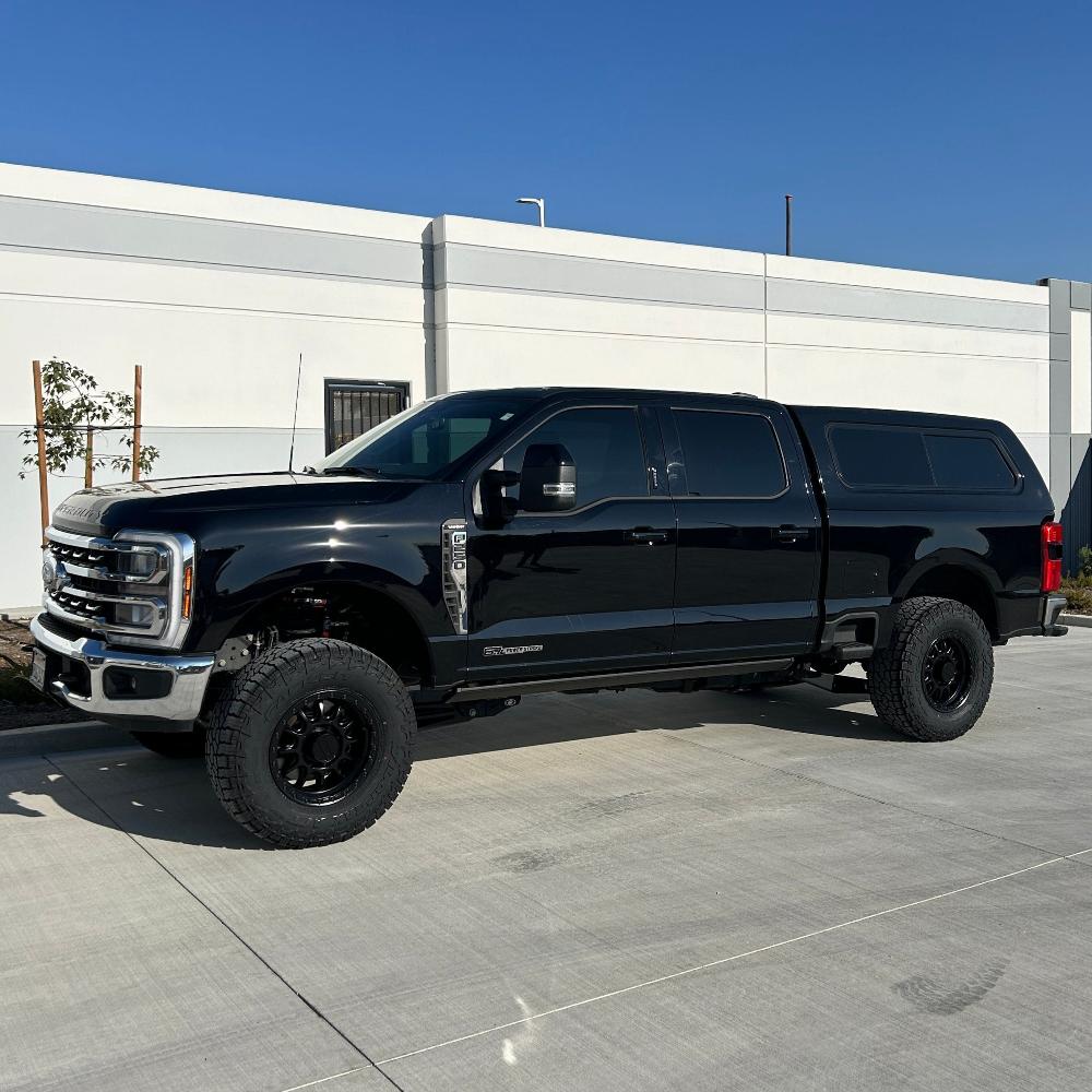 S&amp;B 2.5&quot; Fully Loaded Kit For 2023+ F250/F350 - 105305