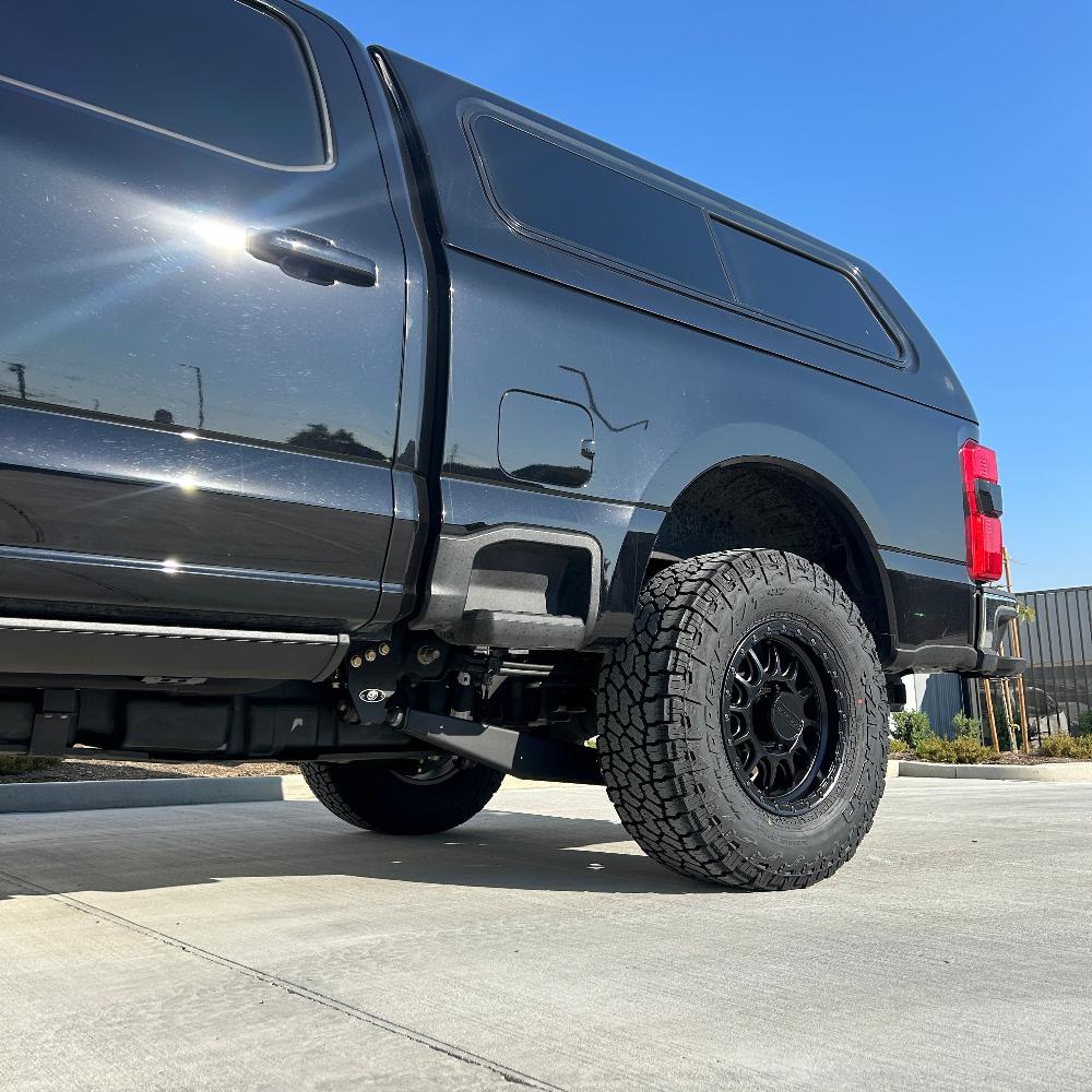S&amp;B 2.5&quot; Fully Loaded Kit For 2023+ F250/F350 - 105305