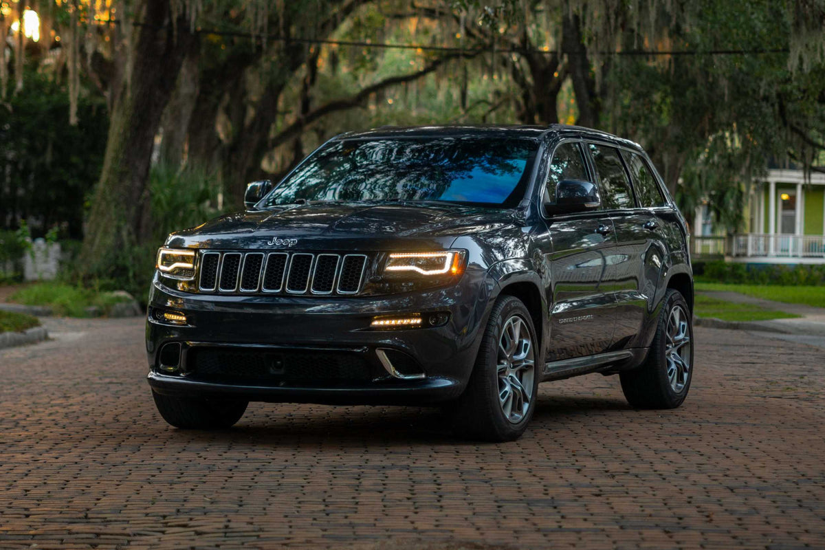 Morimoto - XB LED Headlights: Jeep Grand Cherokee (14-22) (Pair) - LF278