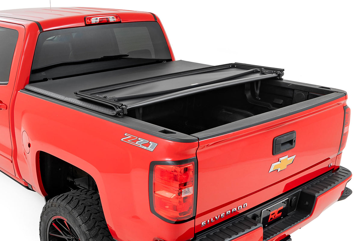 Rough Country - Soft Tri-Fold Bed Cover - 5'9" Bed - Chevy/GMC 1500 (14-18 & Classic) - 41214550A for 2014-2018 Chevrolet Sil