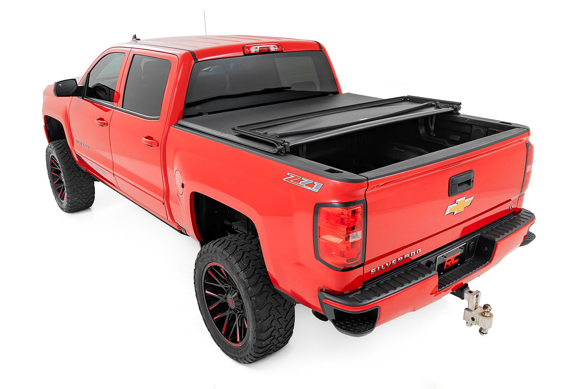 Rough Country - Soft Tri-Fold Bed Cover - 5'9" Bed - Chevy/GMC 1500 (14-18 & Classic) - 41214550A for 2014-2018 Chevrolet Sil