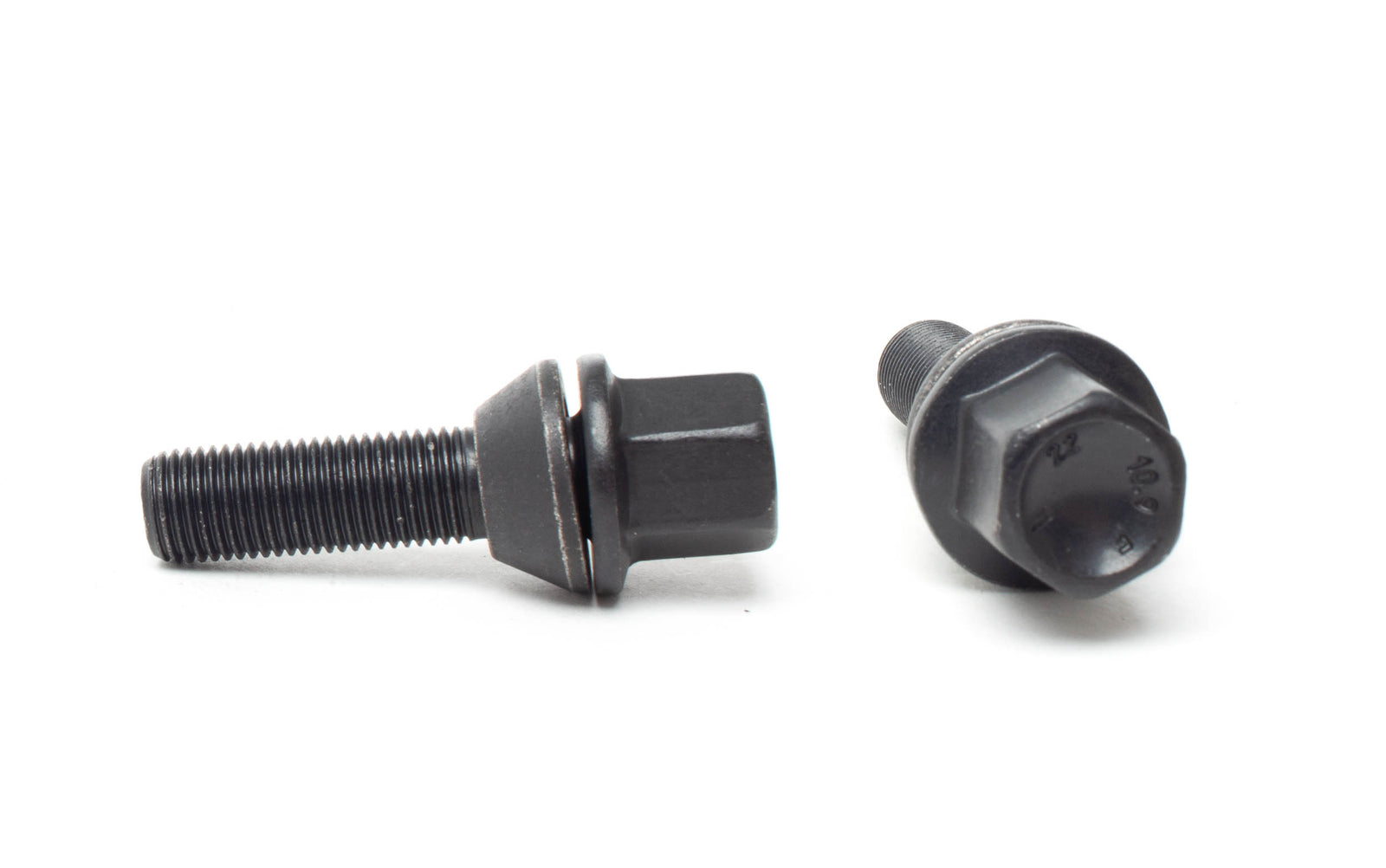 H&R Moveable Taper 14x1.5in - 42.5mm Thread Length / 19mm Head - Black Wheel Bolt - 14542508SW