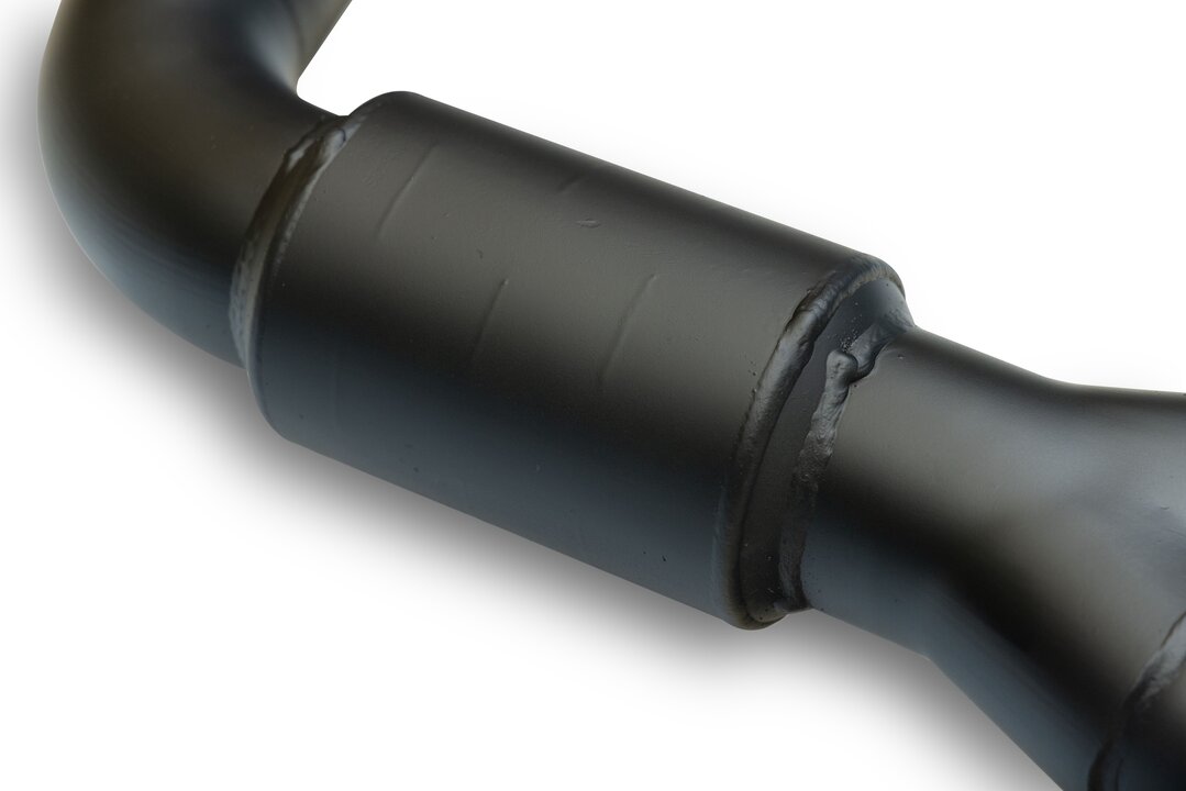 Flowmaster Outlaw Axle-Back Exhaust System 818159