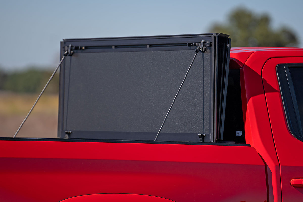 Rough Country - Hard Tri-Fold Flip Up Bed Cover - 6'7" Bed - Chevy/GMC Sierra/Silverado 1500 (19-26) - 49120650 by Rough Coun