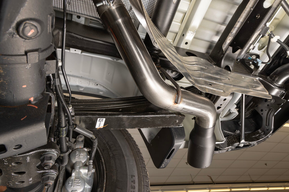 Flowmaster Flow FX Cat-Back Exhaust System 717927