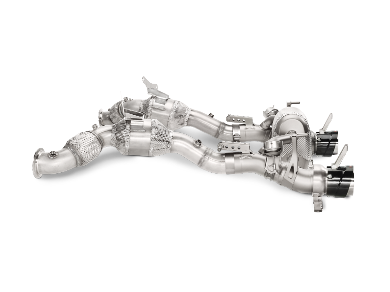 Akrapovic 16-17 Ferrari 488 GTB/488 Spyder Slip-On Line (Titanium) w/ Carbon Tips - MTP-FE488H