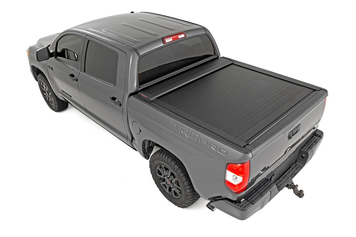Retractable Bed Cover | 5&#39;7&quot; Bed | Toyota Tundra 2WD/4WD (2007-2021)