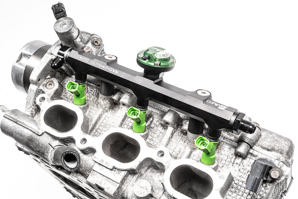 Radium Engineering Subaru Phase-II EZ30/EZ36 Top Feed Conversion Fuel Rail Kit - 20-0765-02