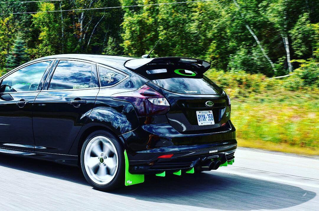 2013-2018 Ford Focus ST Diffuser Fins (6-Pack)