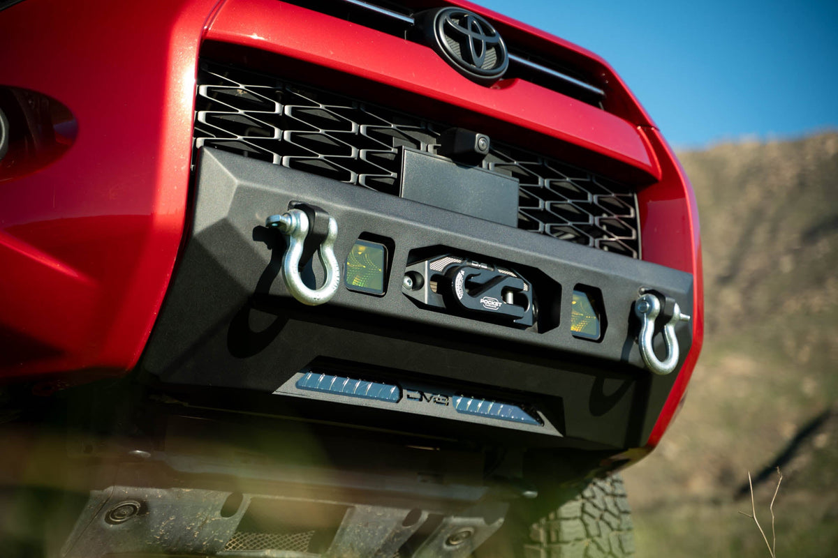 DV8 Offroad - 2014-2024 Toyota 4Runner | Centric Series Winch Front Bumper - FBTF3-02