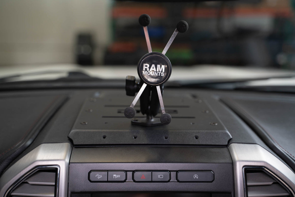 DV8 Offroad - 2015-2020 F-150 & 2017-2021 F-250/350 | Digital Device Dash Mount - DMFF-01