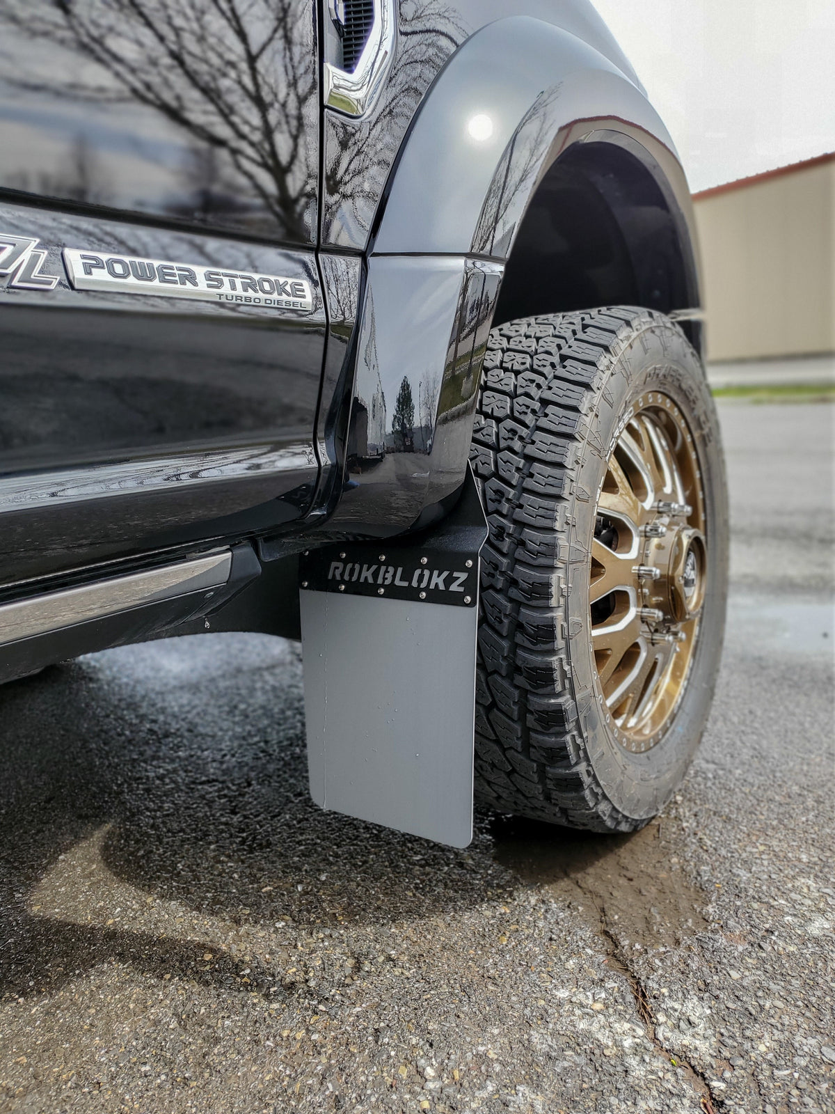 2017 F-450 Platimun level kit, 20&quot; wheels, 35&quot; tires ft. Rokblokz step back Flaps in XL