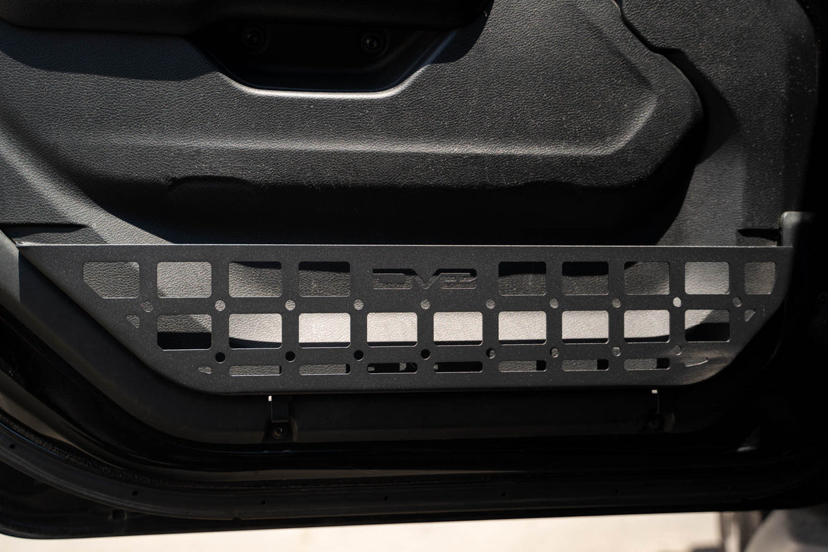 DV8 Offroad - 2018-2026 Jeep Wrangler JL & 2020-2026 Gladiator JT | Slim Front Door Molle Pockets - MPJL-07