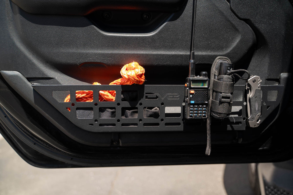 DV8 Offroad - 2018-2026 Jeep Wrangler JL & 2020-2026 Gladiator JT | Slim Front Door Molle Pockets - MPJL-07