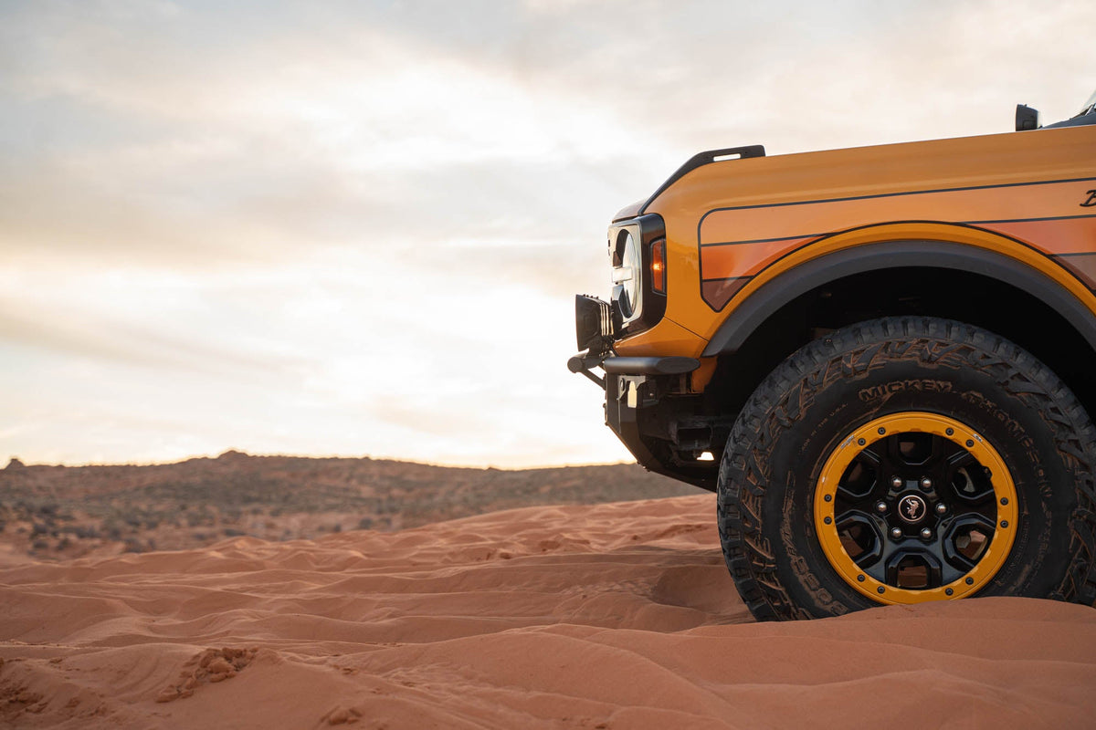 DV8 Offroad 21-25 Ford Bronco Tube Serries Front Bumper - Black Powdercoat - FBBR-08