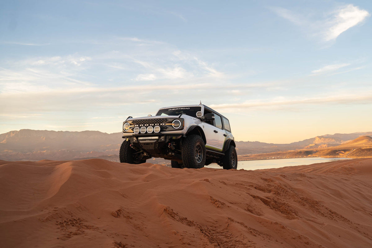 DV8 Offroad 21-25 Ford Bronco Tube Serries Front Bumper - Black Powdercoat - FBBR-08