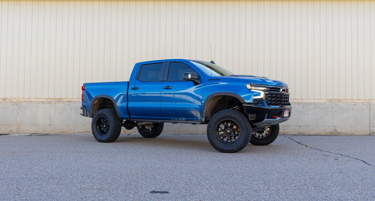 ReadyLift - 6'' +2" GM 1500 ZR2/At4x Lift Kit - 44-32620