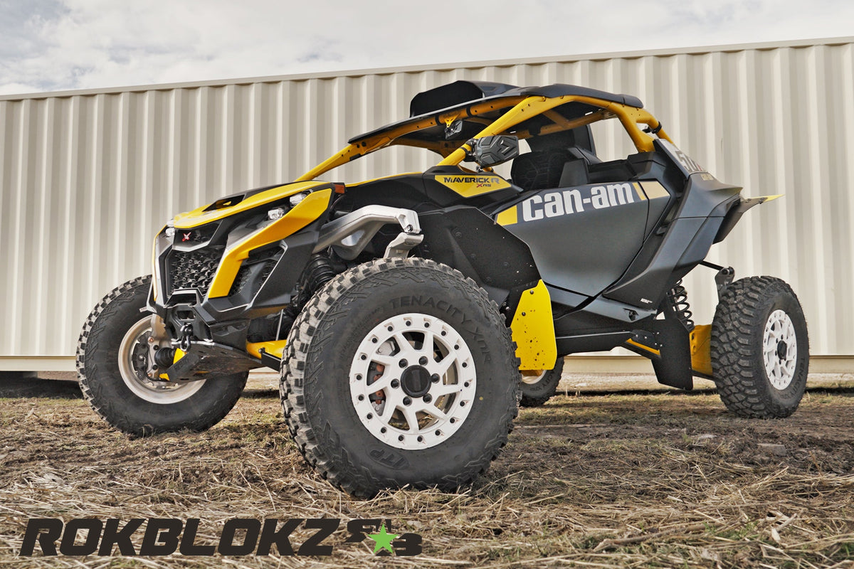 2024 CanAm Maverick R Ft. Rokblokz Fender extension kit w/yellow accents 2