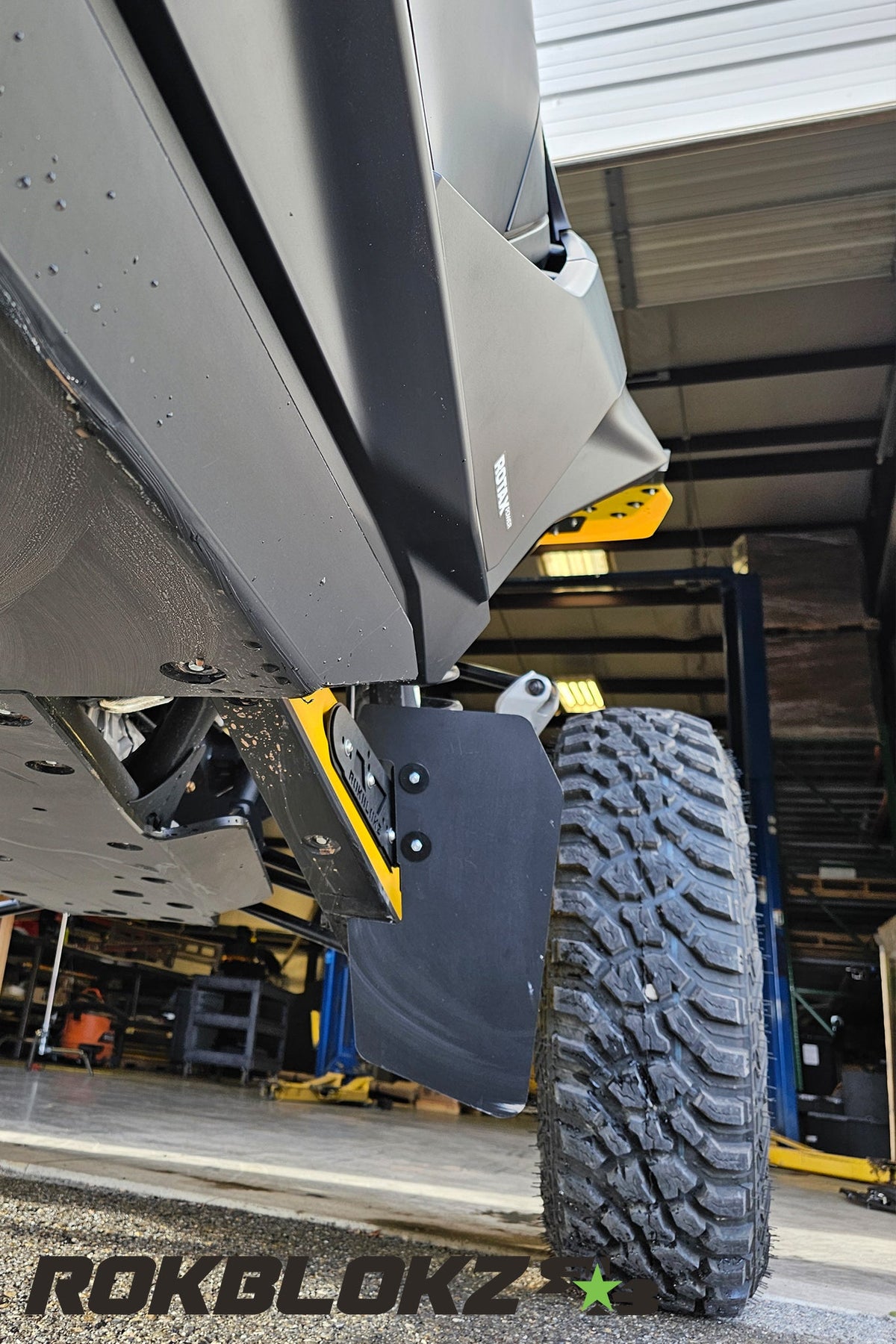 RokBlokz Can-Am Maverick R 2024+ Trailing Arm Guards/Flaps