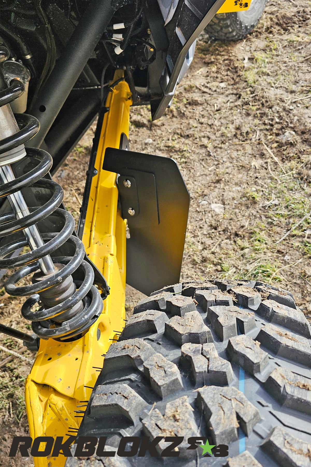 RokBlokz Can-Am Maverick R 2024+ Trailing Arm Guards/Flaps