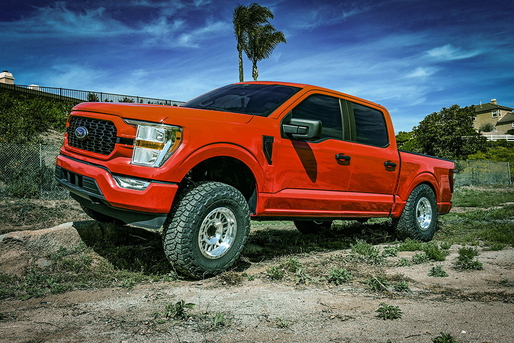 ICON 21-23 Ford F-150 4WD 2.75-3.5in Stage 4 Suspension System w/ Tubular UCA - K93134T