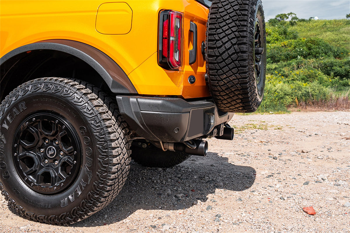 Corsa 21-24 Ford Bronco 2.3L 2-Door 2.75in Cat-Back Dual Rear Exhaust w/ 4in Straight-Cut Black Tips - 21204BPC