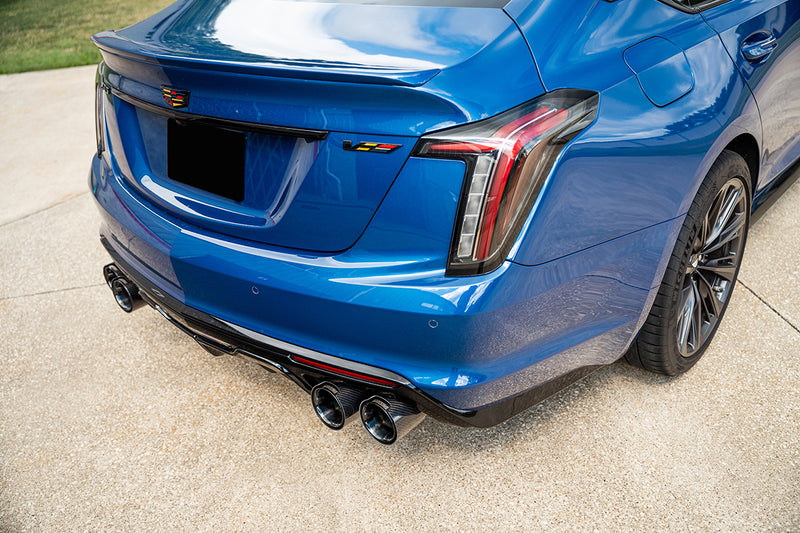 Corsa 22-24 Caddy CT5-V Blackwing 3in Axle-Back - Act. Exh. - Dual Rear Exit - Twin 4.5in Blk CF Tip - 21322CFBLK