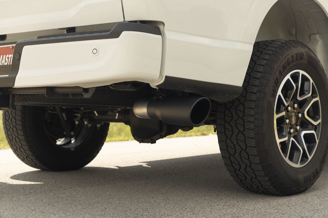 Flowmaster American Thunder Cat-Back Exhaust System 818166