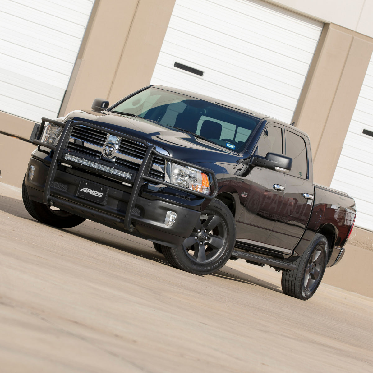 ARIES 2556005 AdvantEDGE Black Aluminum 75-Inch Truck Running Boards, Select Dodge, Ram 1500