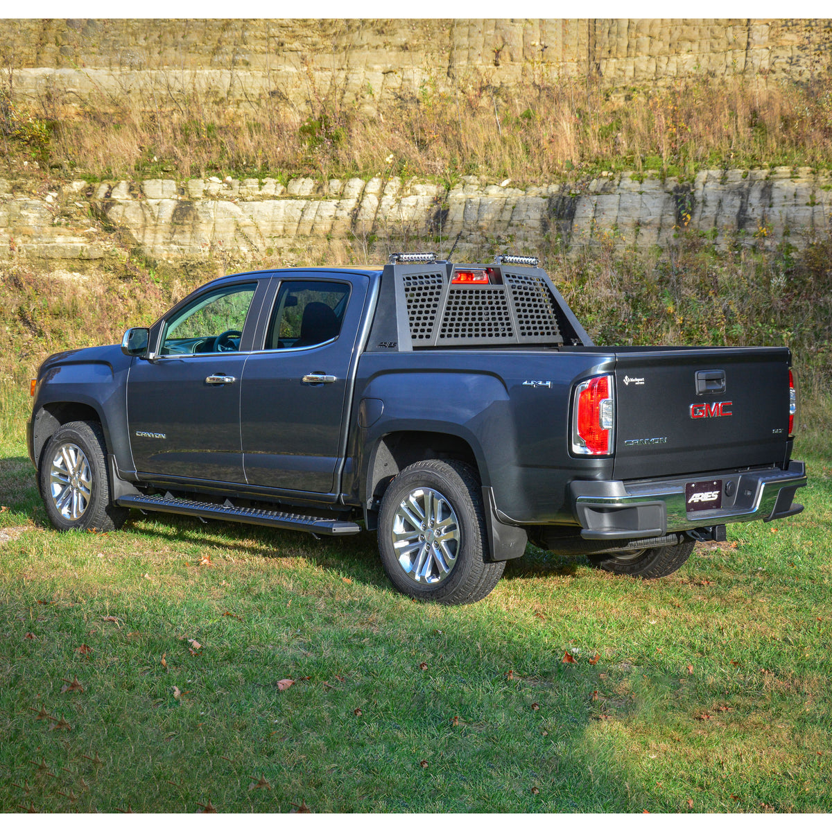 ARIES 2556043 AdvantEDGE Black Aluminum 75-Inch Truck Running Boards, Select Chevrolet Colorado, GMC Canyon