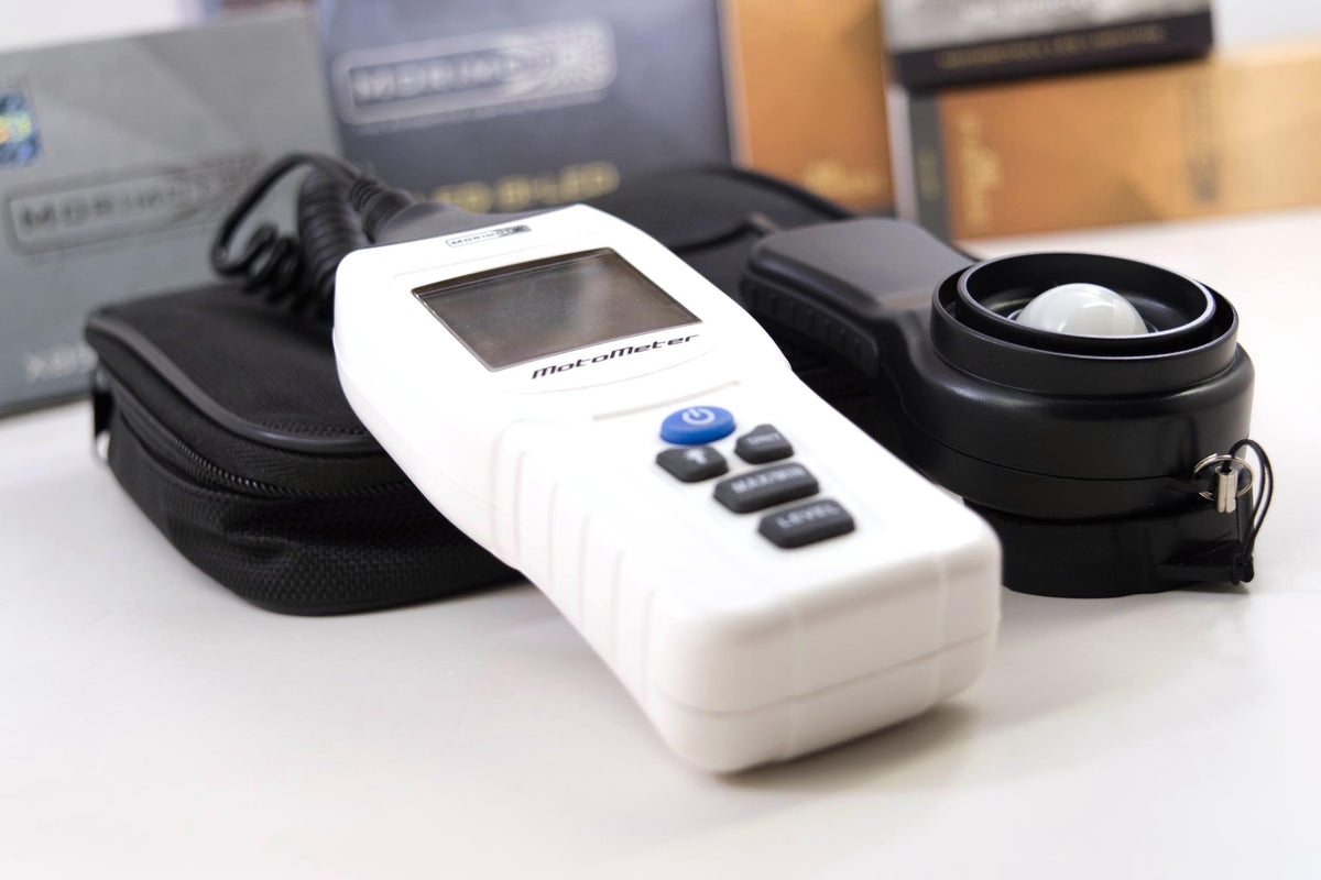 Morimoto - Light Meter: MotoMeter - A590