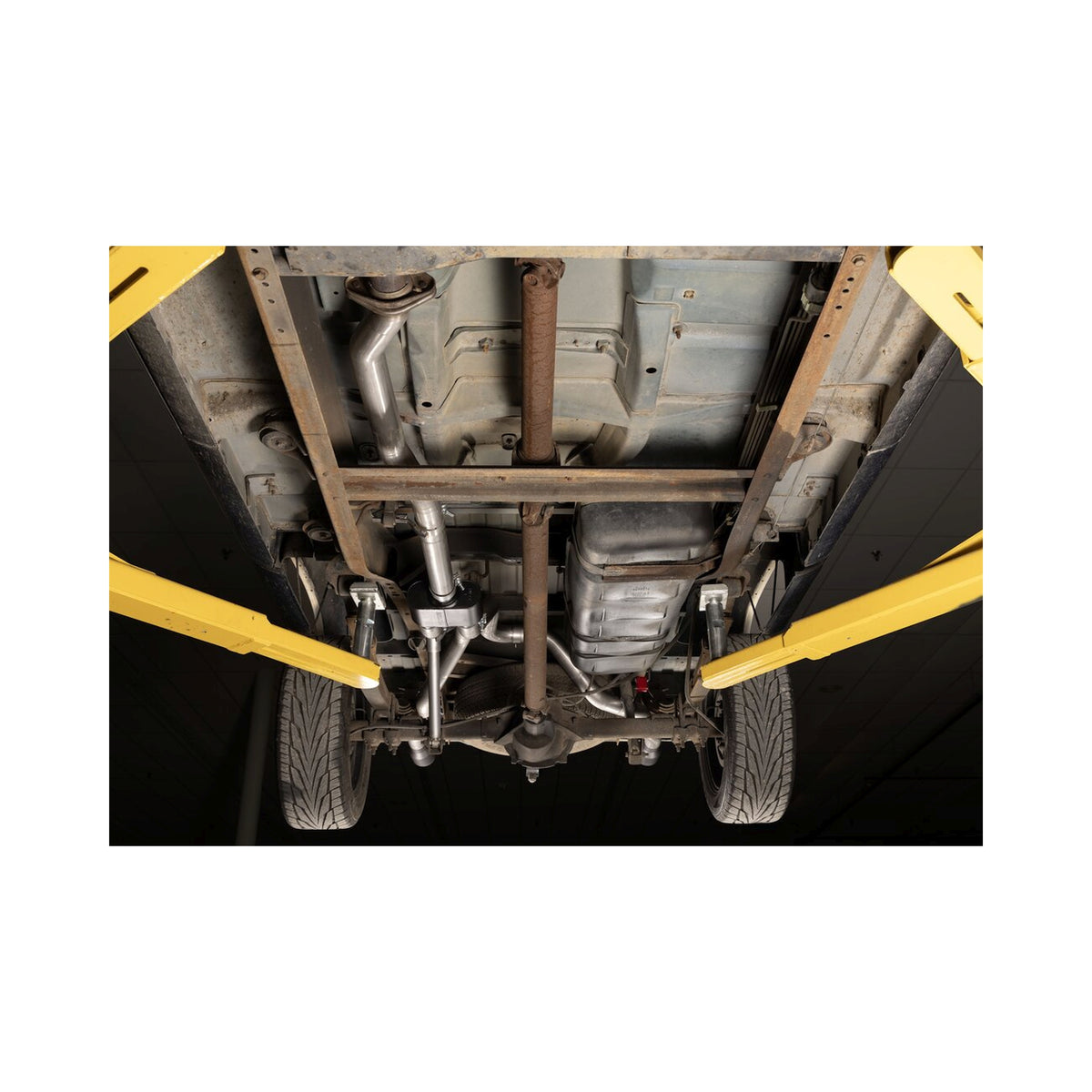 Flowmaster Outlaw Cat-Back Exhaust System 818191
