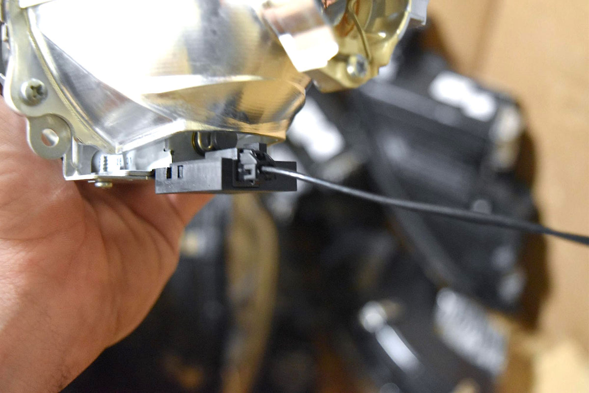 Morimoto - Pigtail: Koito Bi-xenon Solenoid Inputs - GT160
