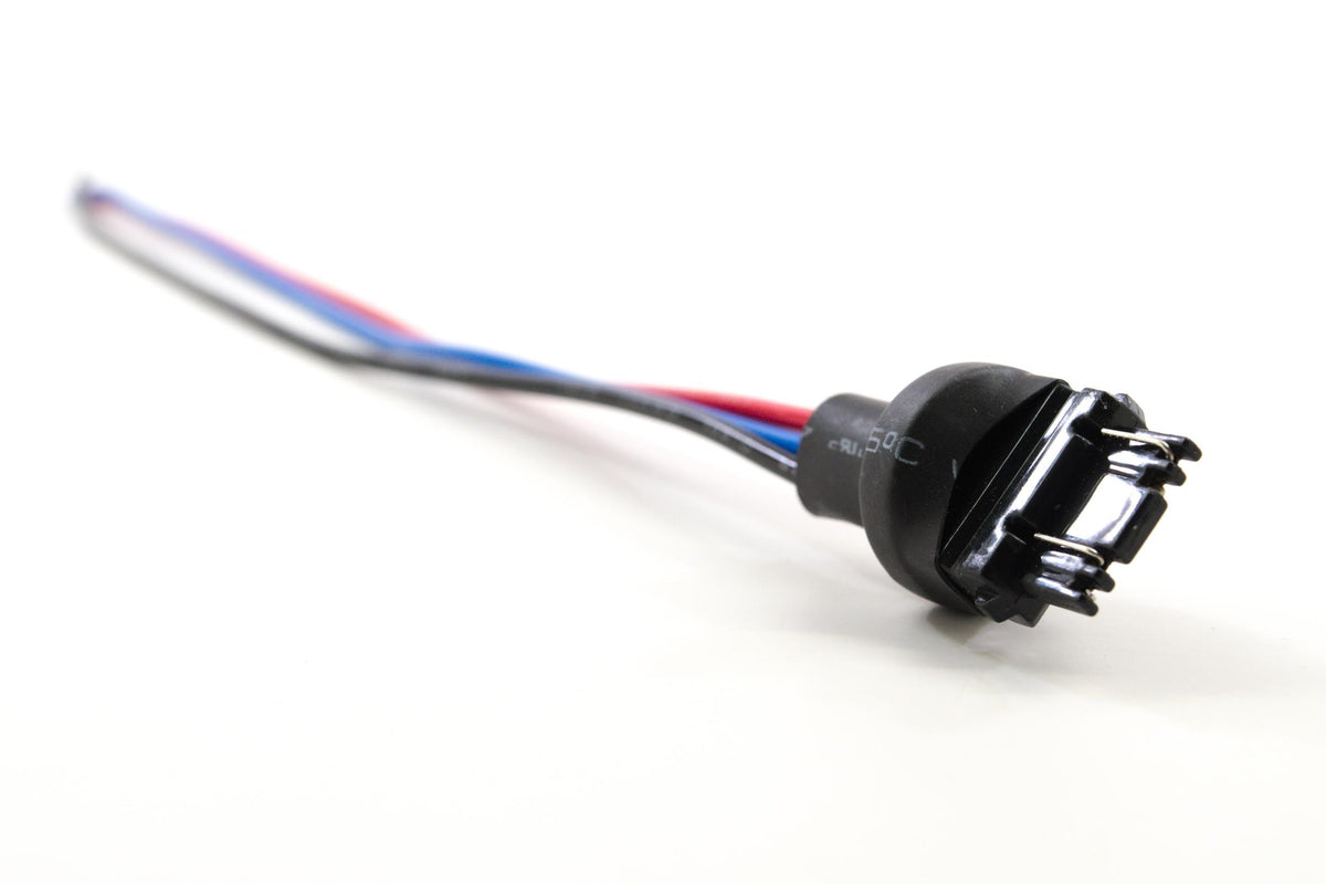 Morimoto - Pigtail: 3157 Male - GT170