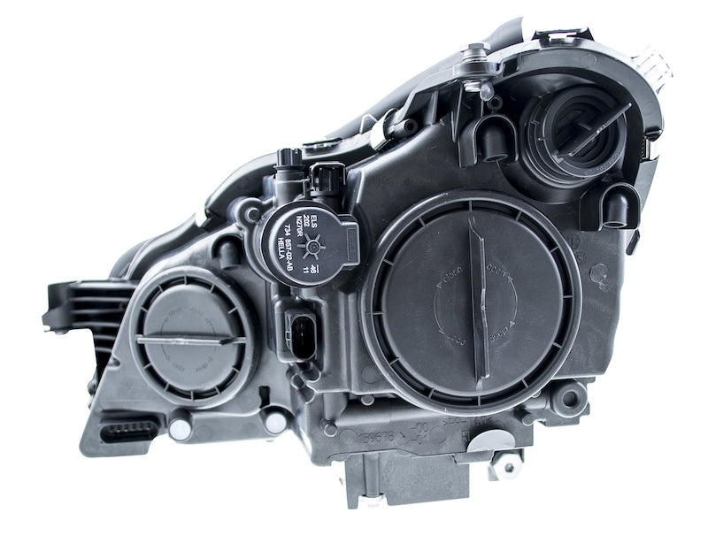 Hella 2005-2010 Mercedes-Benz CLS500 Bi-Xenon Headlight Assembly - 008821361