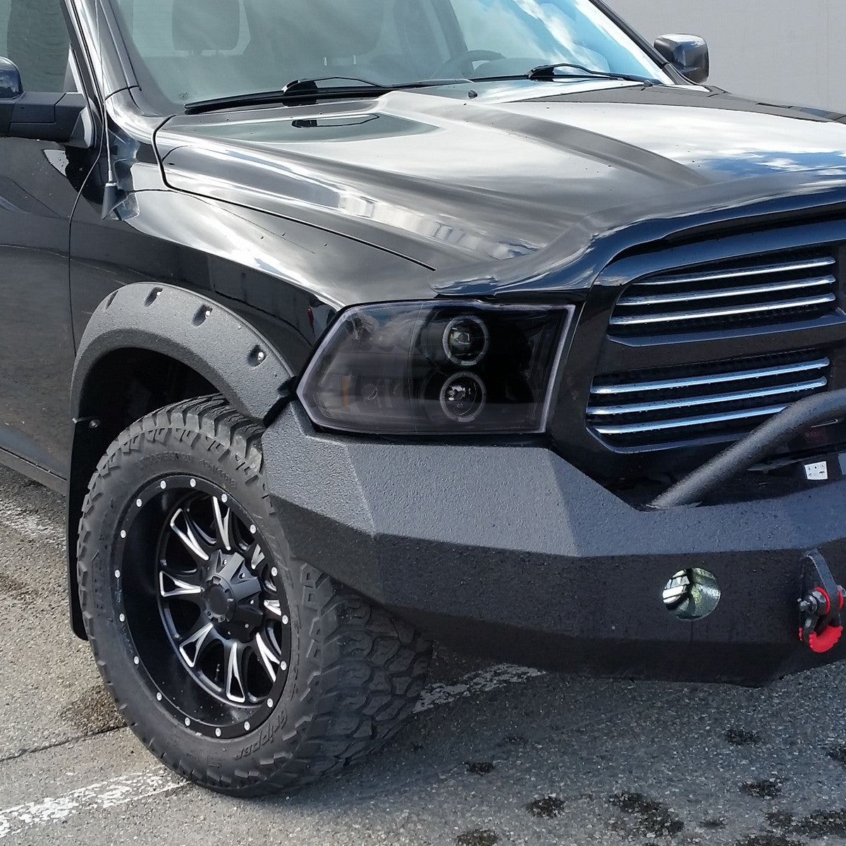 Spec-D Tuning - 2009-2018 Dodge RAM 1500 / 2019-2021 RAM Classic / 2010-2018 RAM 2500 3500 Dual Halo Projector Headlights (Glossy Black Housing/Smoked Lens) - 2LHP-RAM09G-TM