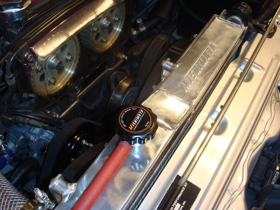 Mishimoto 83-87 Toyota Corolla Manual Aluminum Radiator - MMRAD-AE86-83 for 1984-1987 Toyota Corolla - detail view